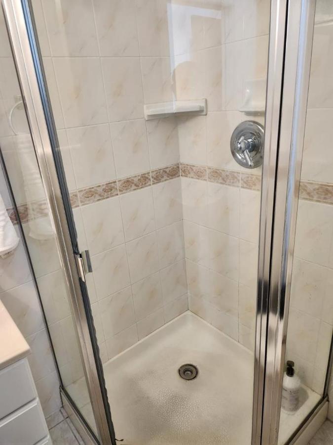 Affordable Private Rooms With Shared Bath Kitchen Near Sfo Daly City Eksteriør billede